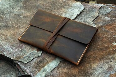 Vintage leather Kindle Paperwhite case cover / Simple retro leather Kindle Voyage case